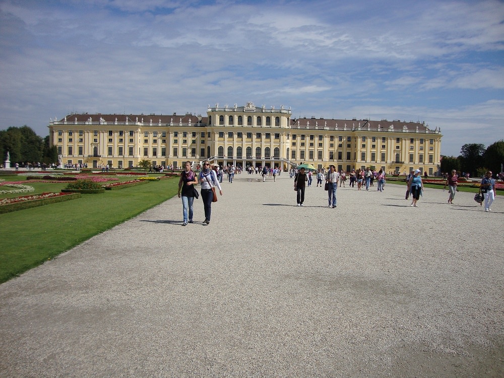 Schonbrunn.