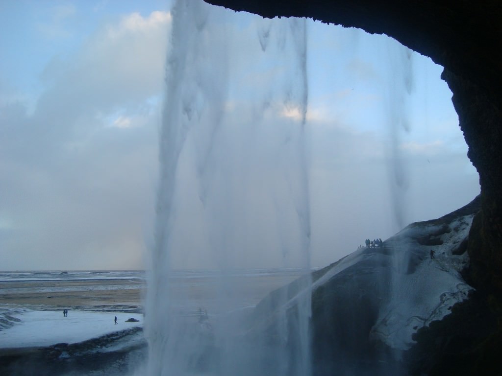 Seljalandsfoss-Ιανουάριος 2011