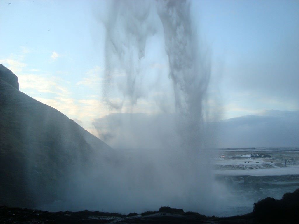 Seljalandsfoss-Ιανουάριος 2011