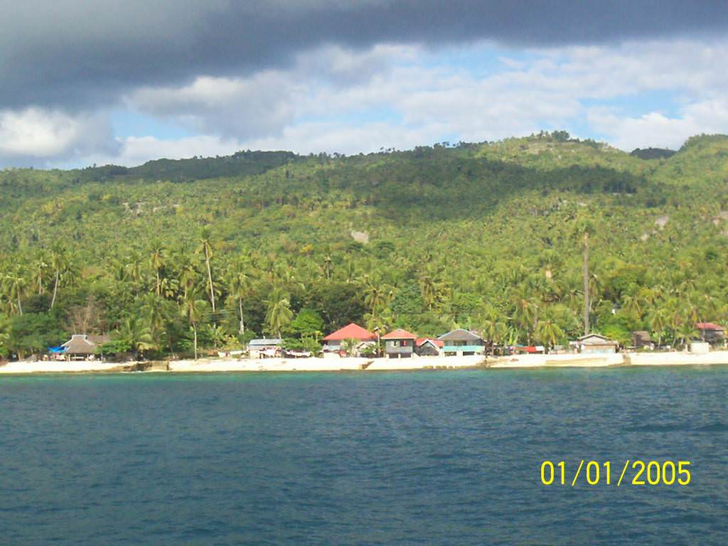 Tambi-Bato ferry boat