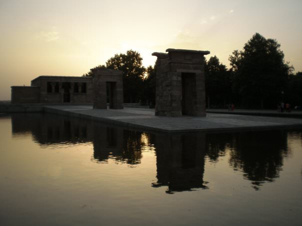 Templo de Debod by dusk