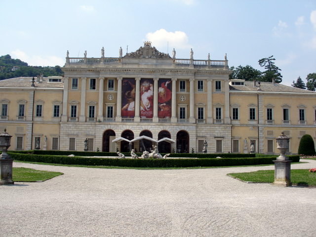 Villa Olmo