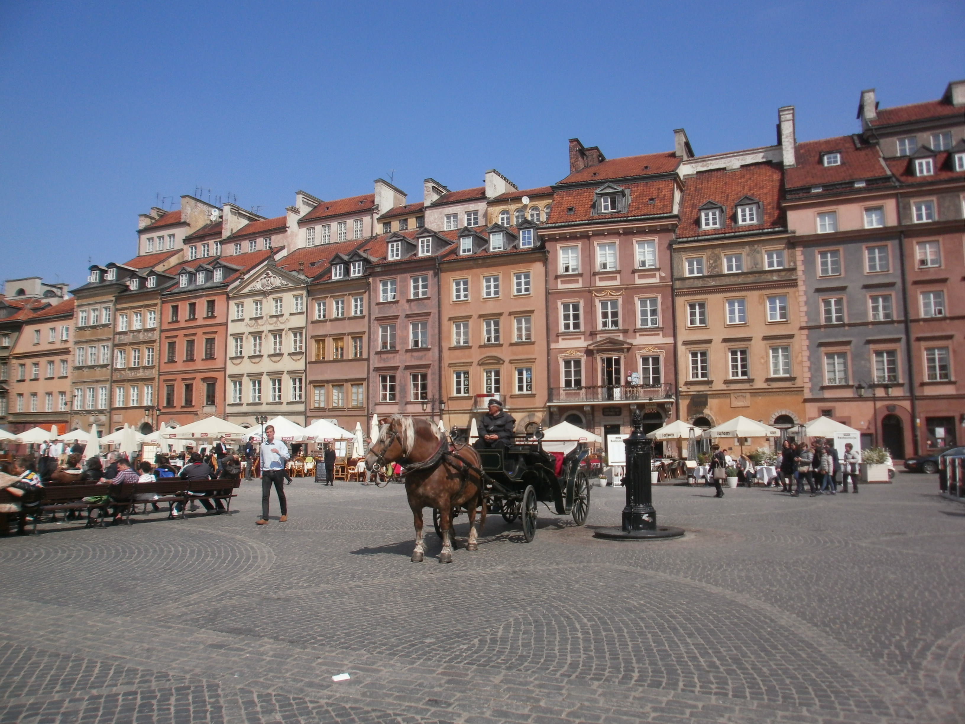 WARSAW - OLD TOWN MARKET SQUARE