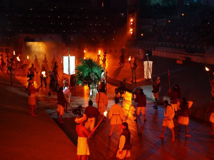 xcaret_show