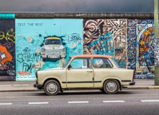 Στους δρόμους του Ανατολικού Βερολίνου