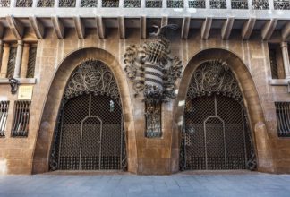 Η μαγεία του Gaudi στη Βαρκελώνη