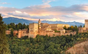 Διαμονή με Μαυριτανικό στυλ στην Γρανάδα