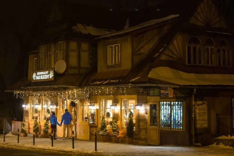 Milk bars, ένα αξιοπερίεργο Πολωνικό σοσιαλιστικό κατάλοιπο