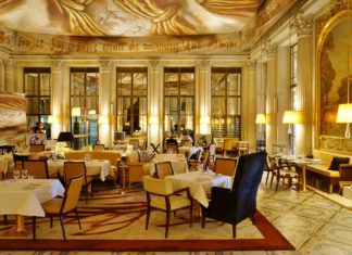 Top-5 Παρίσι Ξενοδοχεία