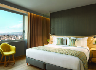 Wyndham Grand Athens: Προσιτή πολυτέλεια