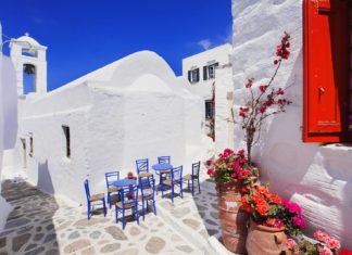 Το τελευταίο πλοίο για την Αμοργό