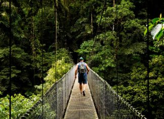 Μια διεύθυνση έκπληξη στην Κόστα Ρίκα