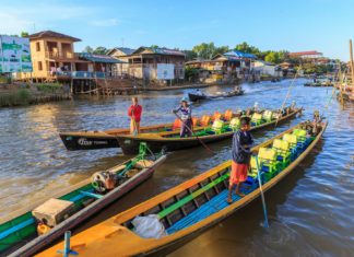 Ίνλε, μια λίμνη υπερθέαμα στην Μυανμάρ