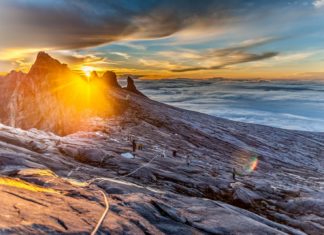 Η νυχτερινή αγορά της Κότα Κιναμπάλου