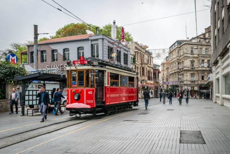 Διασκέδαση στην Κωνσταντινούπολη