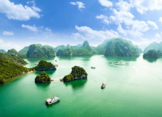 Χάλονγκ Μπέι, το απόλυτο must ενός ταξιδιού στο Βιετνάμ
