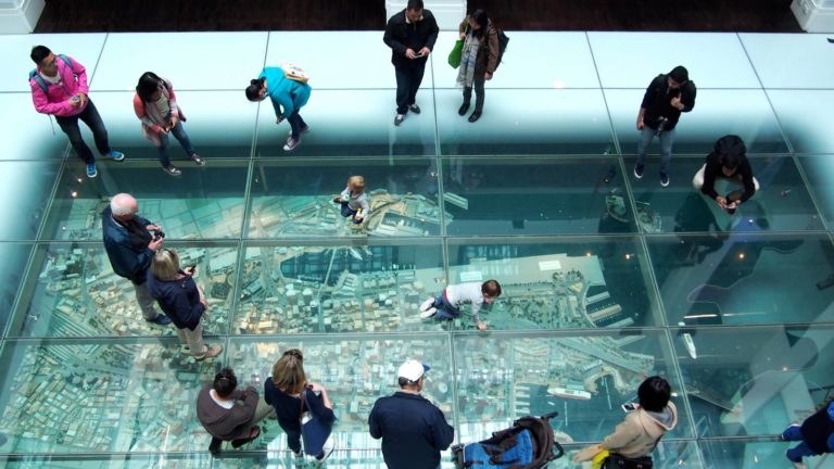 Μια βιβλιοθήκη στο λιμάνι του Σύδνεϋ