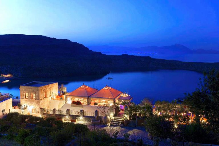 Φινέτσα και πολυτέλεια στο Melenos Lindos