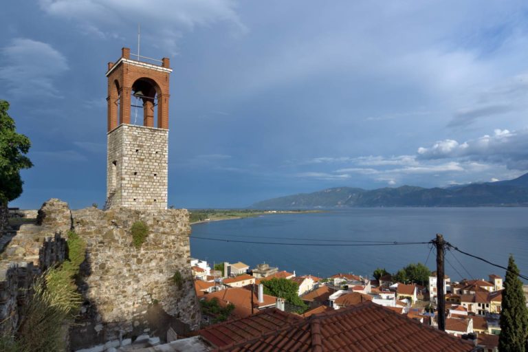 Ναύπακτος, την επισκέπτεσαι ξανά… και ξανά!