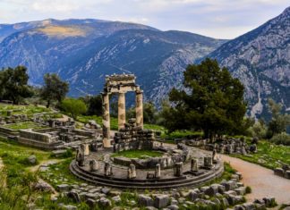 Δελφοί, το κέντρο του κόσμου