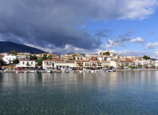 Γαλαξίδι: Το γαλήνιο «νησί» της Στερεάς