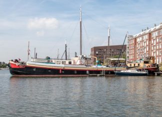 Διαμονή εν πλω στο Άμστερνταμ