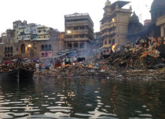 Εορτασμός Σιβαράτρι στο Βαρανάσι