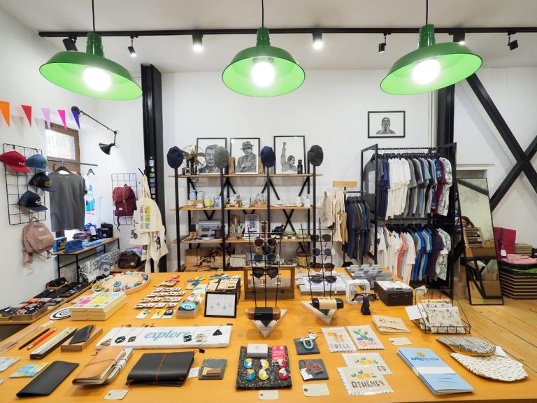 Ένα ταξιδιωτικό στέκι στην καρδιά της Αθήνας